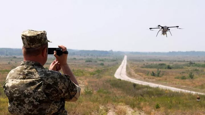 В ЛНР сбит украинский беспилотник — подробности