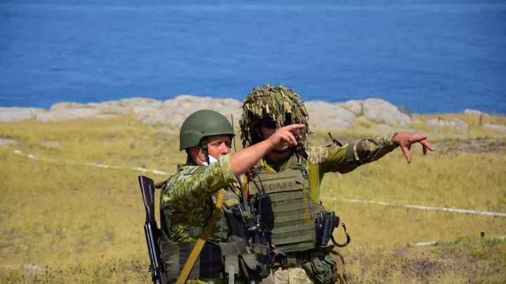 Жителей Бровар напугали учения украинской полиции со стрельбой и взрывами