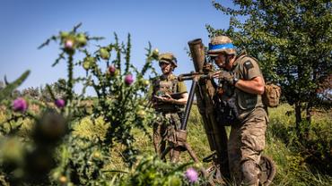 ВСУ могли ударить по Луганску кассетными боеприпасами – Марочко