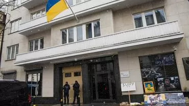 Диппредставительства Украины в шести странах получили окровавленные пакеты