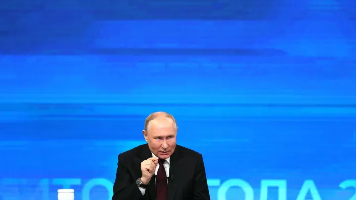 Герой России задал больной вопрос президенту. Больше никто не решился